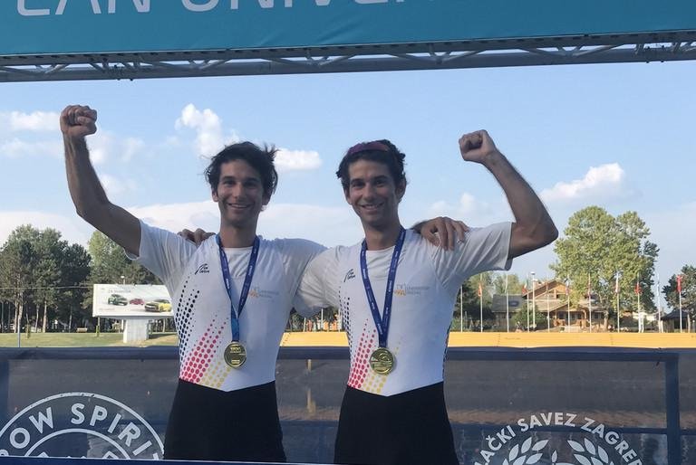 Lukas und Julian Grimm sind Europäische Hochschulmeister im Rudern. Foto: privat